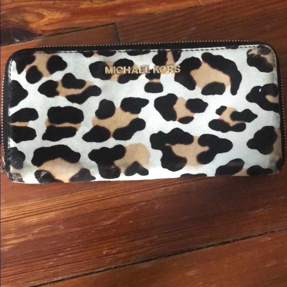 Pony hair leopard wallet